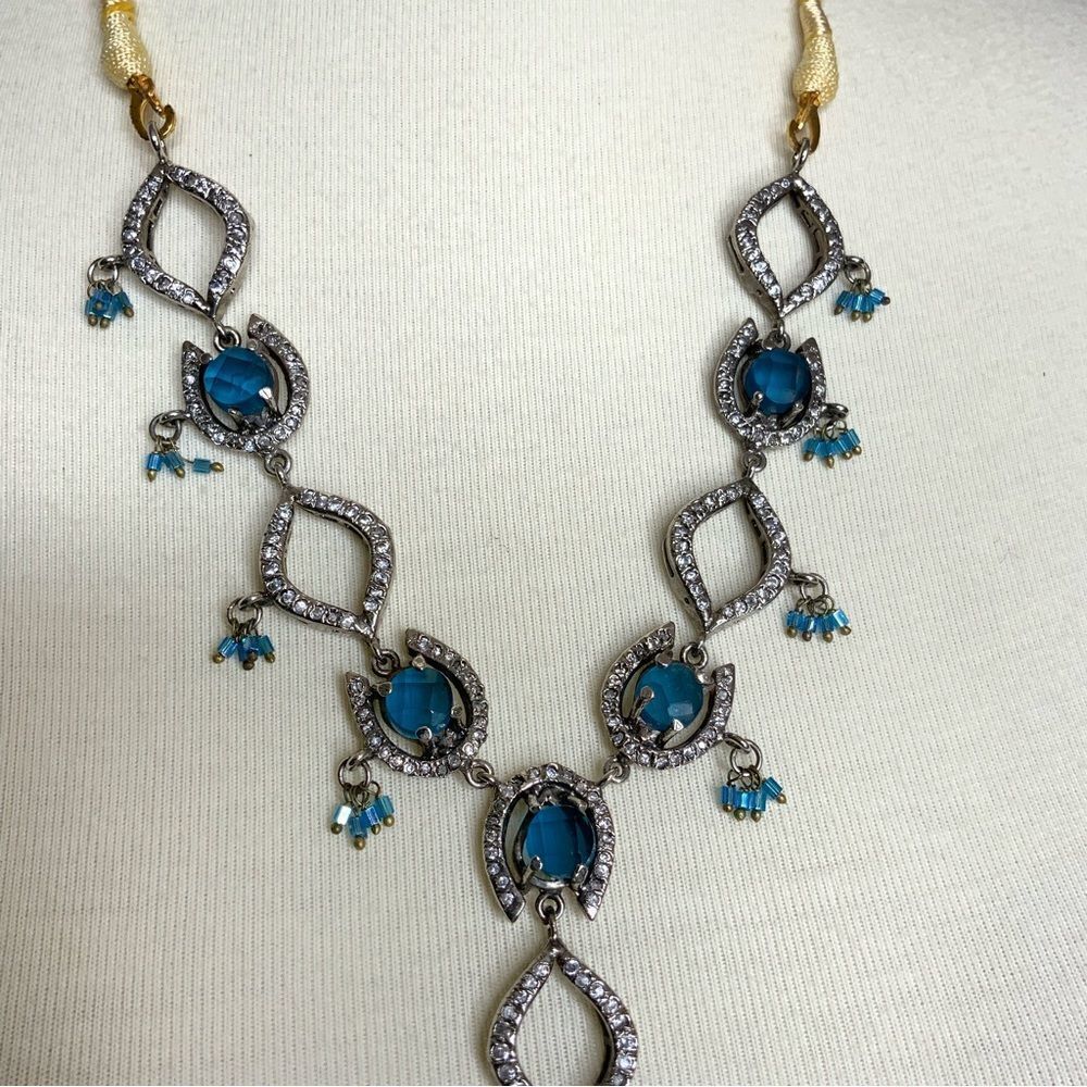 Rhinestone blue silver tone adjustable necklace - Picture 5 of 10